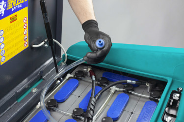 E100 | AUTOLAVEUSE AUTOPORTEE INDUSTRIELLE COMPACTE Autolaveuses